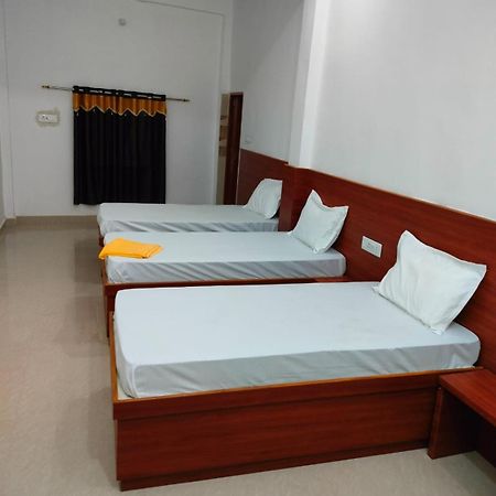 Shree Ram Guest House Near Ram Mandir Ayodhya Luaran gambar