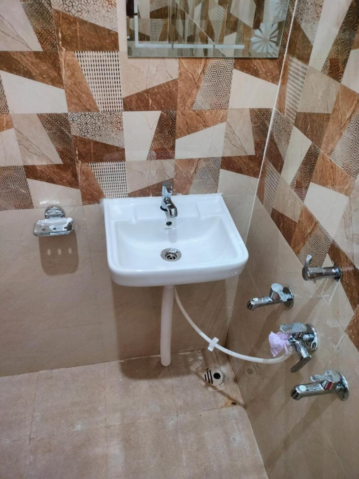Shree Ram Guest House Near Ram Mandir Ayodhya Luaran gambar