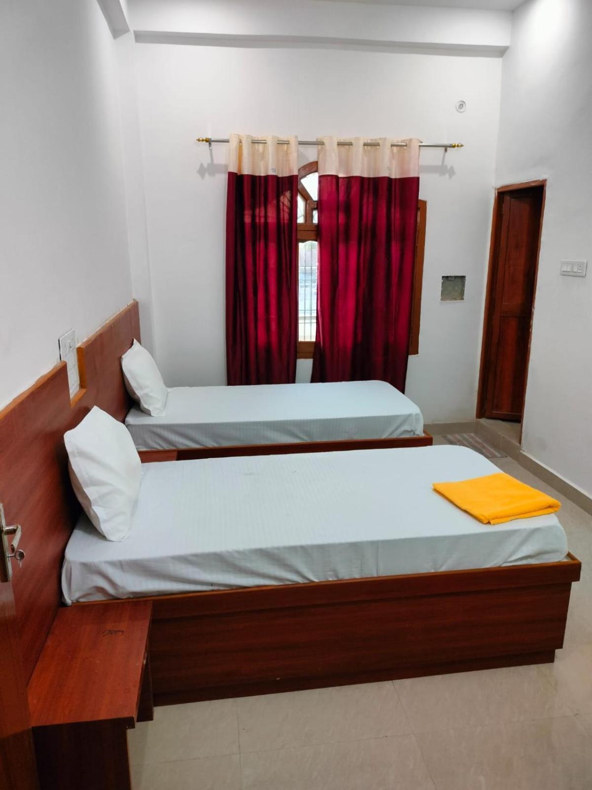 Shree Ram Guest House Near Ram Mandir Ayodhya Luaran gambar